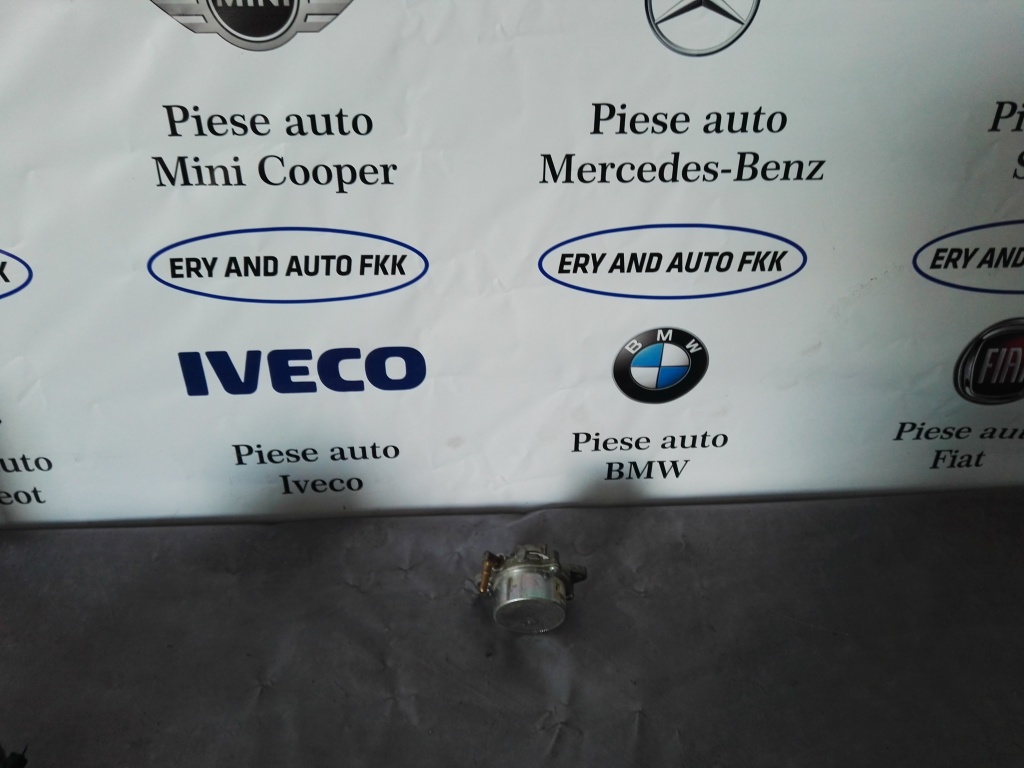 Pompa vacuum opel corsa c 1.3 cdti 51kw 73501167