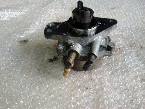 Pompa vacuum opel corsa d 1.3 cdti 6 trepte zi3dth 2008 55193232