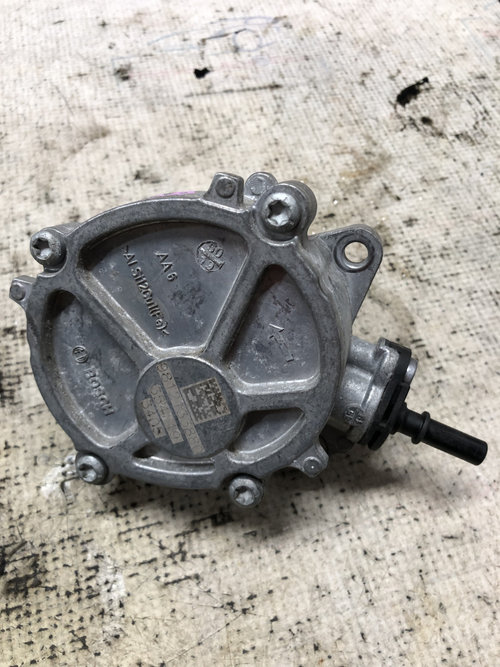 Pompa vacuum Opel Crossland X 1.2 Benzina 2018, 9812133880