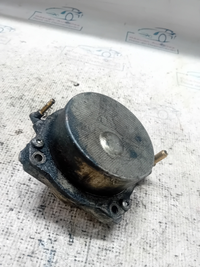 Pompa vacuum Opel Insignia A 2011, 55205446