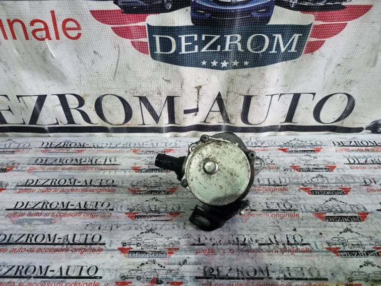 Pompa vacuum Renault Clio III 1.5 dCi 106cp cod piesa : 8201005306