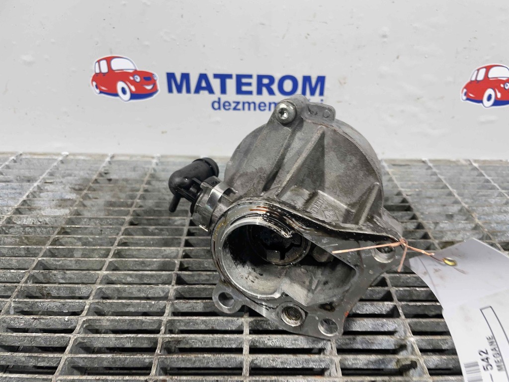 POMPA VACUUM RENAULT MEGANE 1.9 DCI - (2