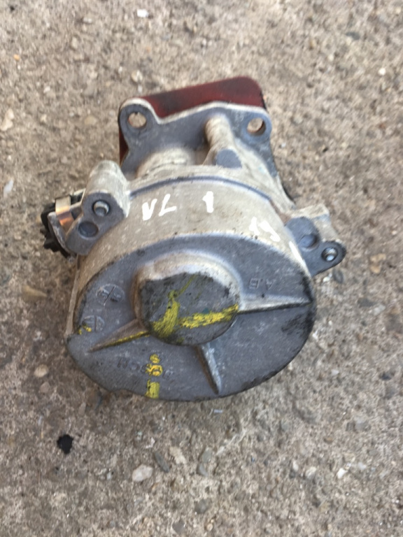 Pompa vacuum Renault Scenic 2 [2003 - 2006] Minivan 5-usi 1.9 dCi MT (120 hp) II (JM0/1_)