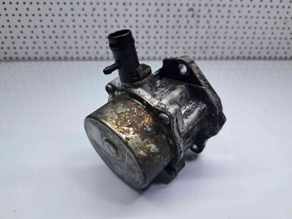 Pompa vacuum Renault Symbol 2 / Thalia [Fabr 2008-2012] OEM 1.5 K9K 1.5 K9K 80KW / 109CP