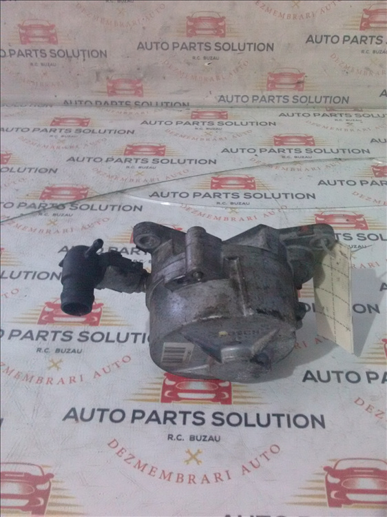 Pompa vacuum RENAULT TRAFIC 2.0 D an fabr. 2009
