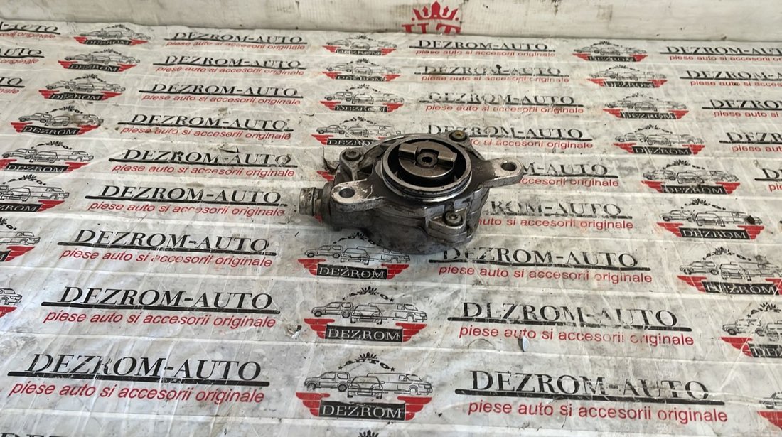 Pompa vacuum RENAULT Trafic II Platforma (EL) 2.5 dCi 135 cai cod: 8200640105