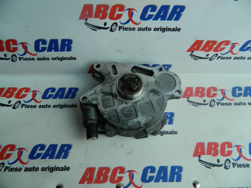 Pompa vacuum Skoda Rapid 1.6 TDI Cod: 03L145100