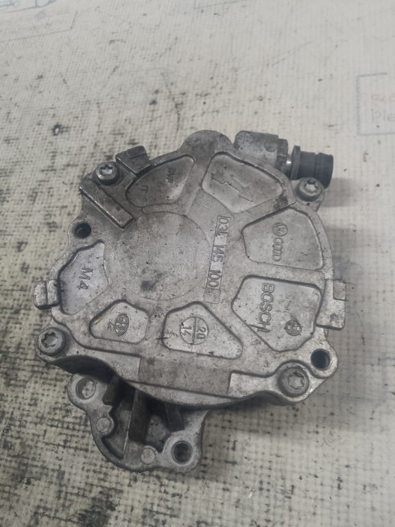 Pompa vacuum Skoda Yeti 2.0 2011, 03L145100F / 4×4