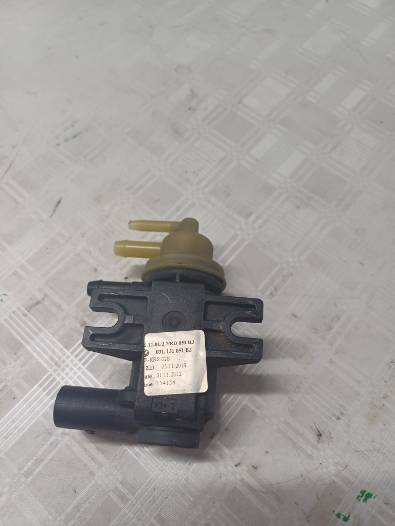 Pompa vacuum Skoda Yeti 2.0 Motorina 2012, 03L131051BJ