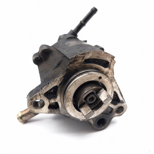 Pompa Vacuum Toyota Avensis (T25) 2003-2008 2.0 D-4D 1Cd-Ftv Motorina 017B3