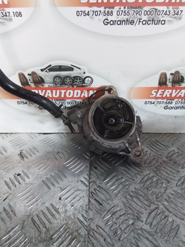 Pompa vacuum Toyota Yaris (2005->) 1.4 Motorina 2013
