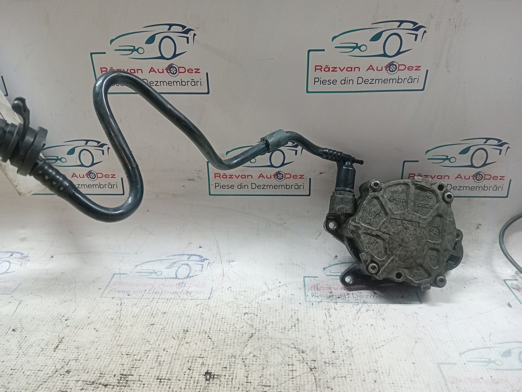 Pompa vacuum Volkswagen Jetta 2.0 2012, 03L145100