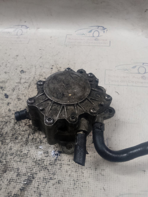 Pompa vacuum Volkswagen Passat B6 2006, 03G145209C