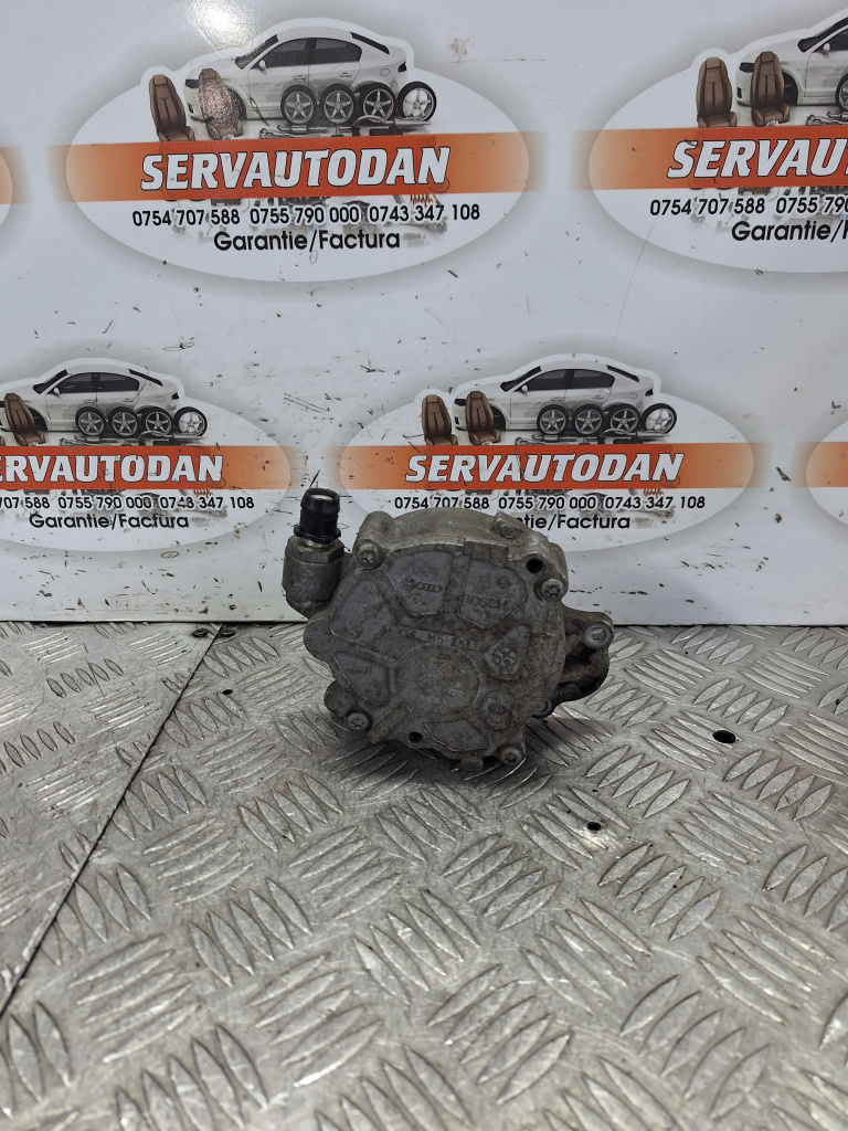 Pompa vacuum Volkswagen Passat B6 3C (2005-2010) 2.0 Motorina 2010, 03L145100F