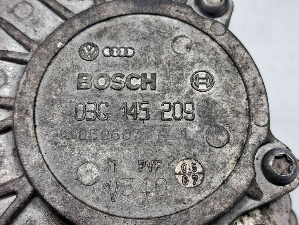 Pompa vacuum Volkswagen Passat B6 (3C2) [Fabr 2005-2010] 03G145209C 2.0 TDI BKP 2.0 TDI BKP 103KW / 140CP