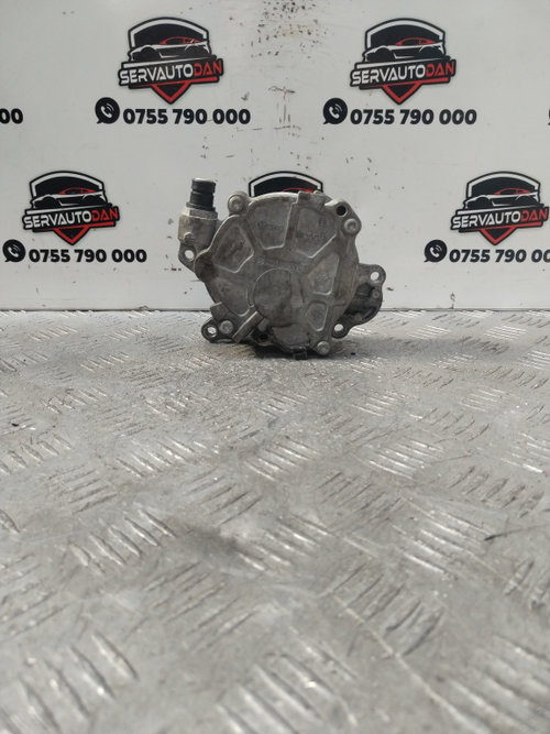 Pompa vacuum Volkswagen Sharan (2010-2020) [7N] 2.0 Motorina 2012, 03L145100F
