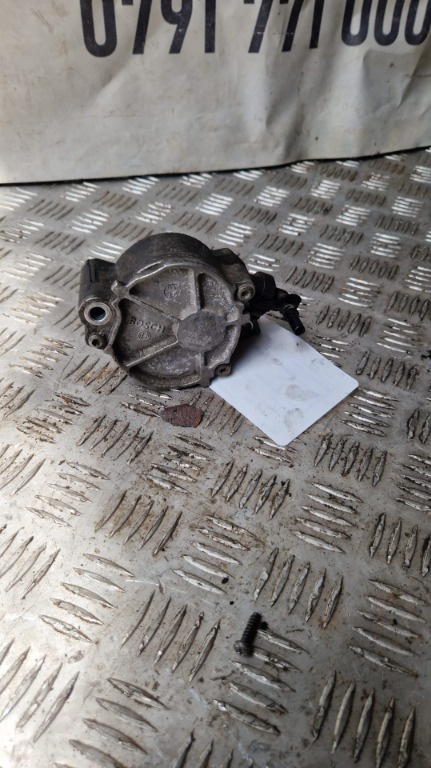 Pompa vacuum Volvo V50 1.6 D4164T an 2009