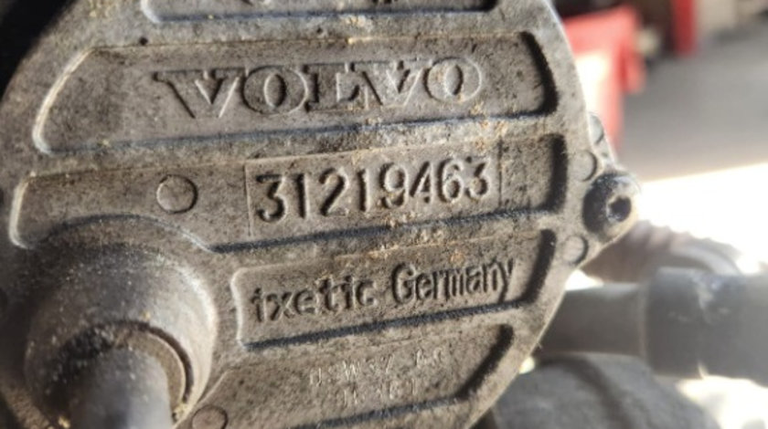 Pompa vacuum Volvo XC60 2.4 D5244T14 E5 2009 Cod : 31219463