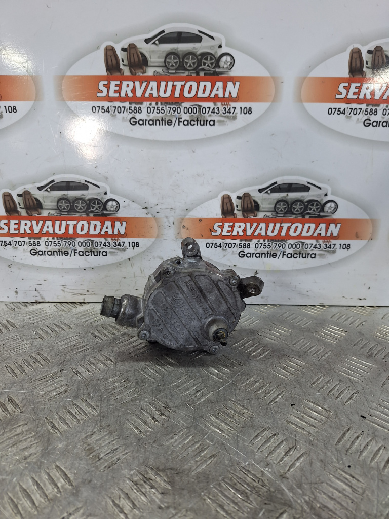 Pompa vacuum Volvo XC60 (2008-2013) 2.4 Motorina 2008, 30731825