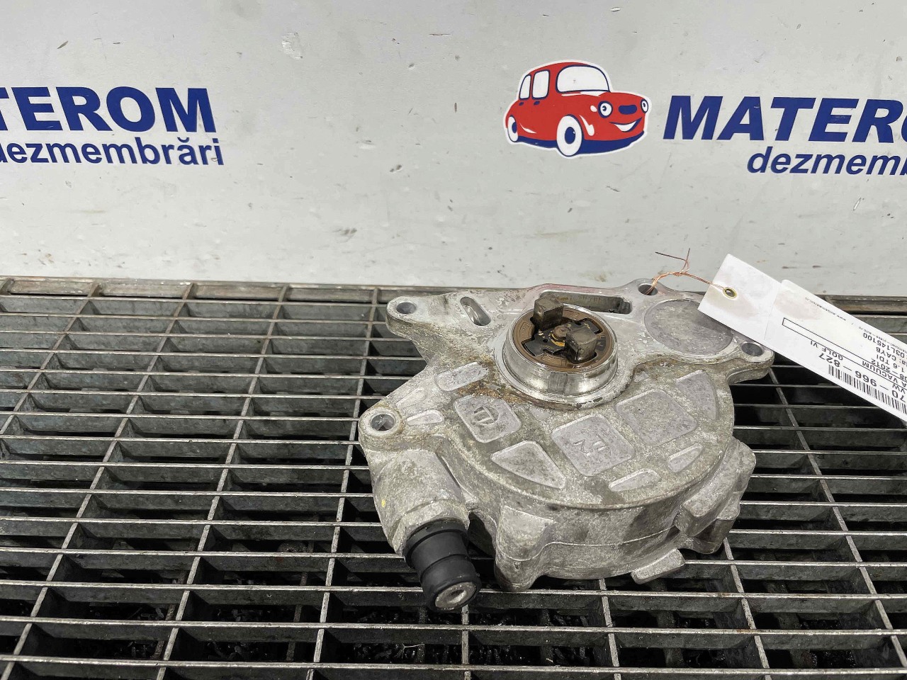 POMPA VACUUM VW GOLF VI 1.6 TDI - (2008 2012)