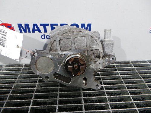 POMPA VACUUM VW PASSAT 1.6 TDI - (2010 2014)