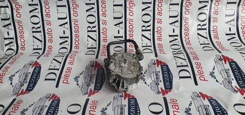 Pompa vacuum VW Passat B6 1.6 TDi 105cp cod piesa : 03L145100F