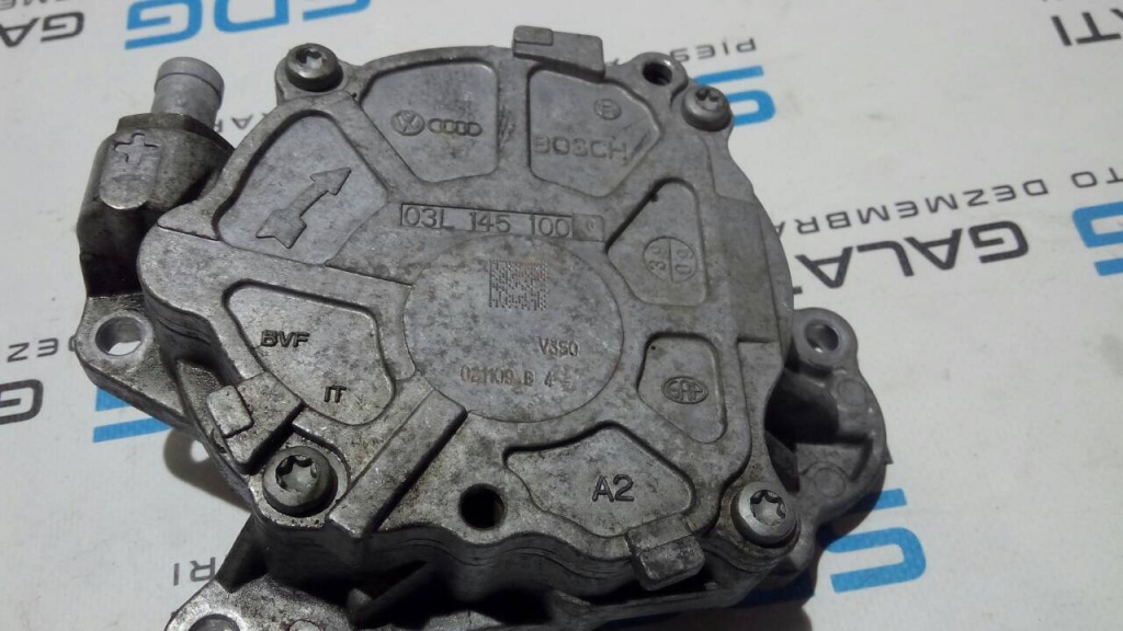 Pompa Vacuum VW Passat B6 Jetta Touran Golf 6 1.6 tdi CAY 2008 - 2015 Cod 03L145100G / 03L 145 100 G
