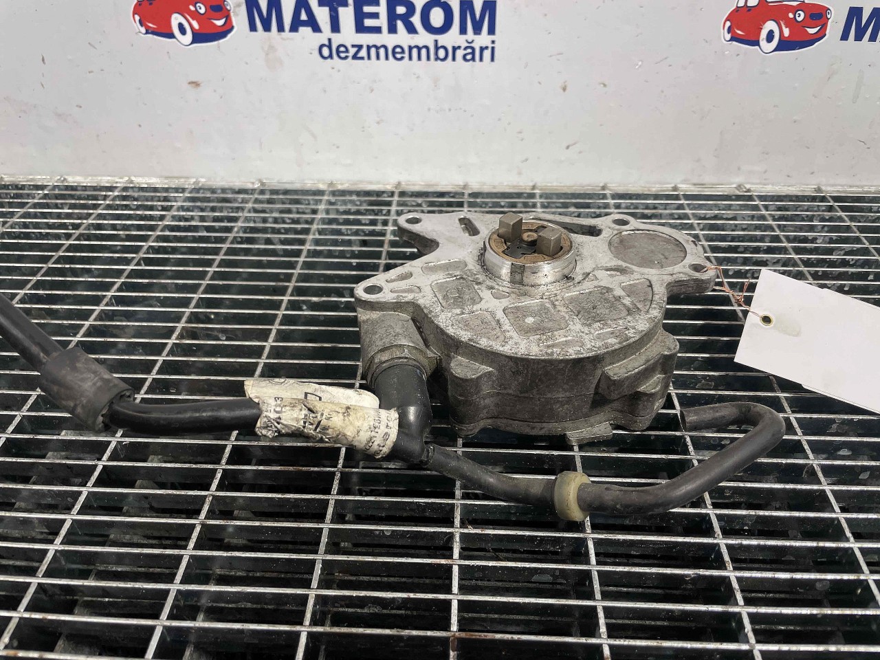 POMPA VACUUM VW TOURAN - - (2010 2015)