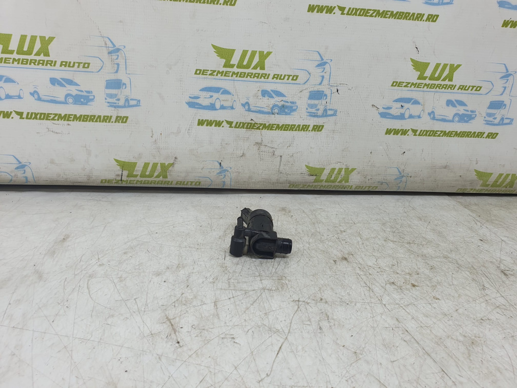 Pompa vas lichid parbriz 1s7117k624 Ford Focus 2 [2004 - 2008]