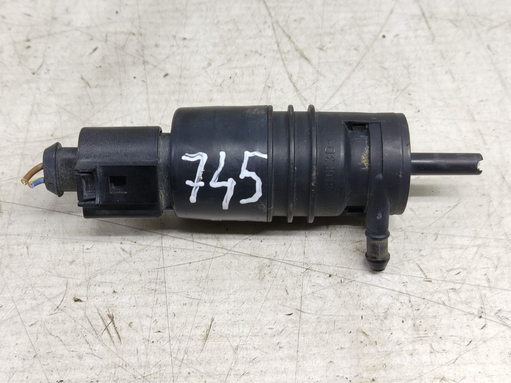 Pompa vas lichid parbriz 2218690121 Mercedes-Benz C-Class W204/S204 [2007 - 2012] 2.2 cdi 651.911