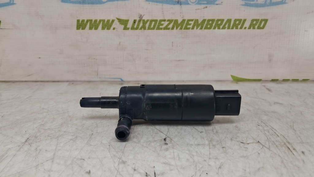 Pompa vas lichid parbriz 3b7955681 Audi A4 B7 [2004 - 2008]