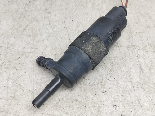 Pompa vas lichid parbriz 3b7955681 Volkswagen VW Passat B7 [2010 - 2015]
