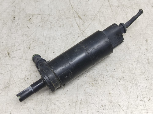 Pompa vas lichid parbriz 3b7955681 Volkswagen VW Transporter T5 [2003 - 2009] 2.5 tdi BNZ