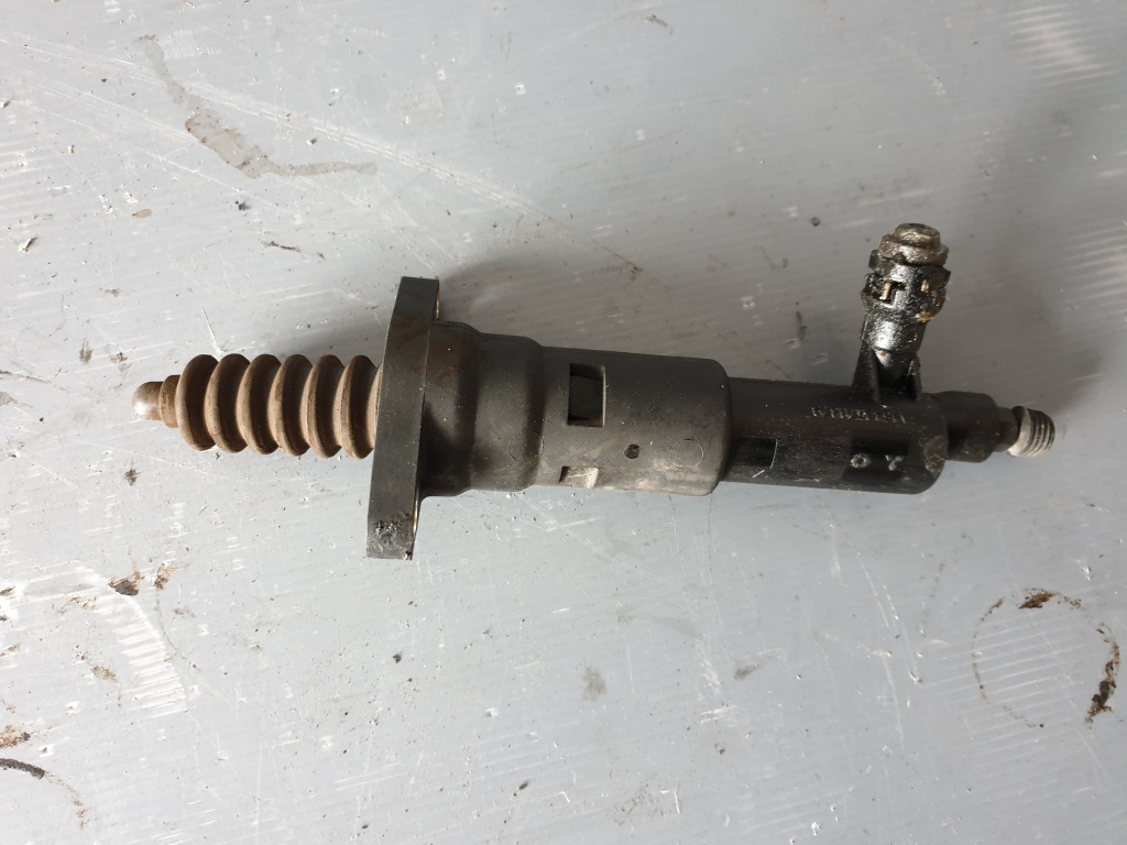 Pompita ambreiaj mitsubishi colt 4 1.3 b 2004-2012 a4542570379