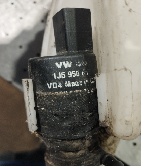 Pompita lichid parbriz Audi A6 4F/C6 [2004 - 2008] wagon 5-usi