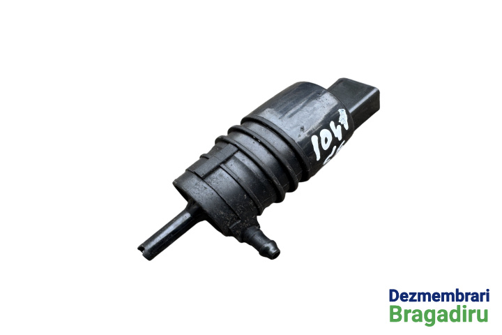 Pompita lichid parbriz Cod: 7310147 7310147 BMW Seria 1 F20/F21 [2011 - 2015] Hatchback 5-usi 120d MT (184 hp) Pachet M