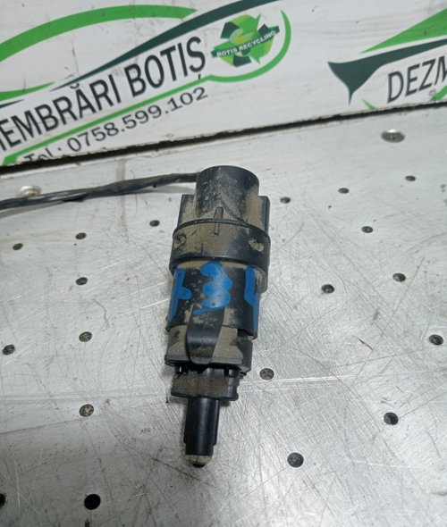Pompita lichid parbriz Ford Focus 2 [2004 - 2008] wagon 5-usi 1.6 TDCi MT (109 hp)