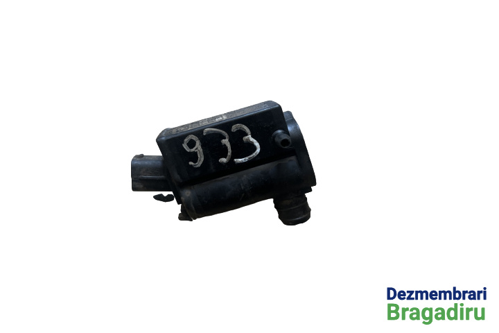Pompita lichid parbriz si luneta Cod: 98510-3E000 Kia Sorento [2002 - 2006] SUV 2.5 CRDi 4WD MT (140 hp) Cod motor: D4CB