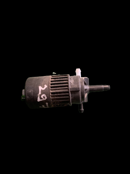 Pompita lichid parbriz si luneta Opel Omega B [1994 - 1999] wagon 2.5 TD MT (131 hp) (21_ 22_ 23_)