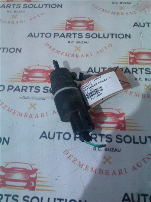 Pompita lichid parbriz VOLKSWAGEN PASSAT B7 2.0 TDI