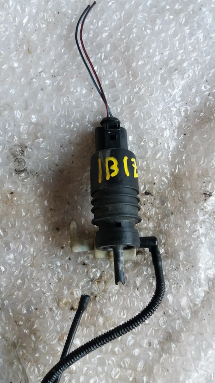 Pompita spalator parbriz seat ibiza leon 1j6955651