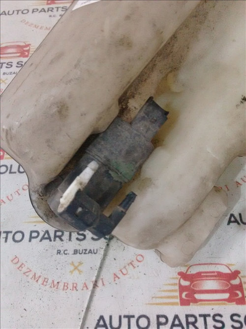 Pompita vas lichid parbriz RENAULT MEGANE 2 1.9 an fabr. 2005