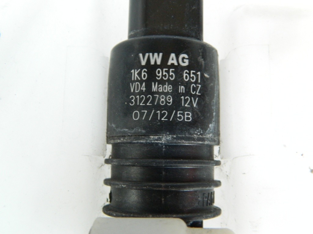 Pompita vas strop gel Audi A3 8V cod: 1K6955651 model 2014
