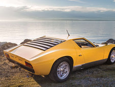 Pontiac Fiero transformat in Lamborghini Miura