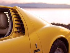 Pontiac Fiero transformat in Lamborghini Miura