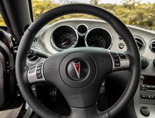 Pontiac Solstice GXP cu 54 de kilometri la bord