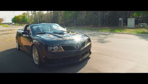 Pontiac Trans Am renaste peste Ocean. Cum arata noua versiune a celebrului muscle car american