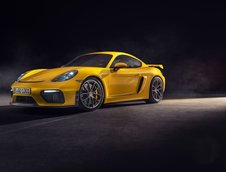 Porsche 718 Cayman GT4 si 718 Boxster Spyder