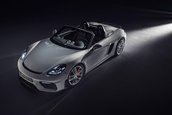 Porsche 718 Cayman GT4 si 718 Boxster Spyder