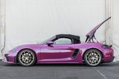 Porsche 718 Spyder in nuanta Ruby Star